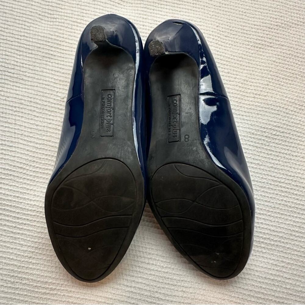 Comfort Plus by Predictions Navy Heels size 8 - Picture 5 of 7